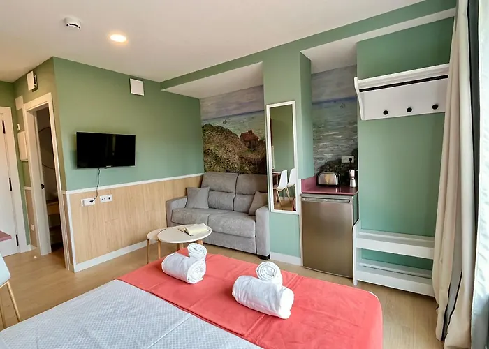 Luxury Singular Blue アパート